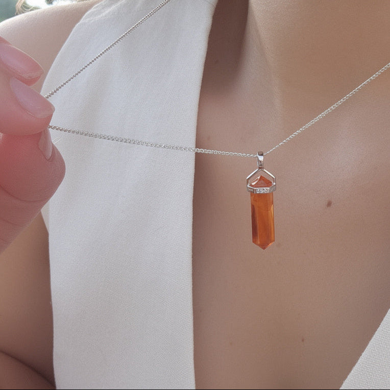 Collar Doble Punta de Cornalina