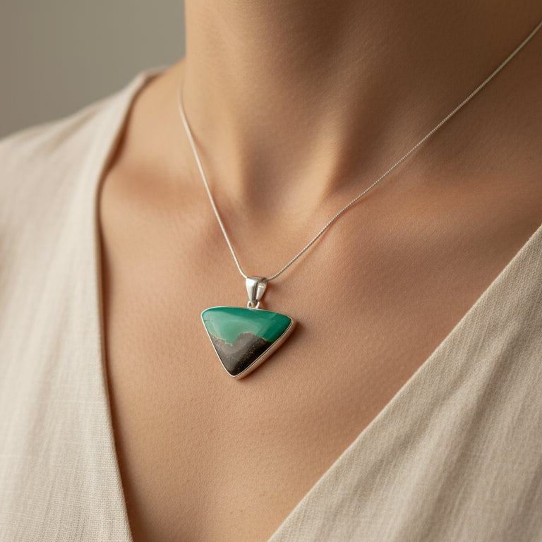 Collar Crisoprasa de Australia en Matriz