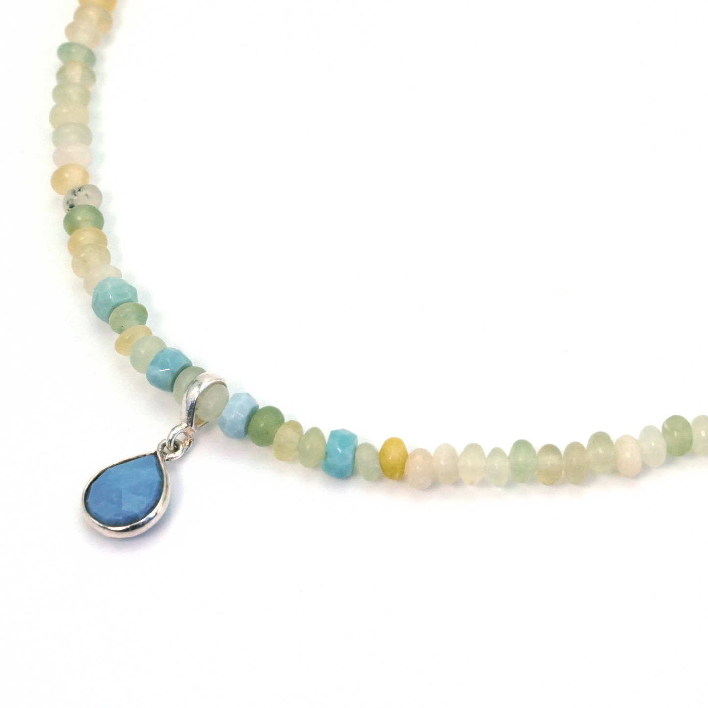 Choker Prehnita y Ópalo Azul