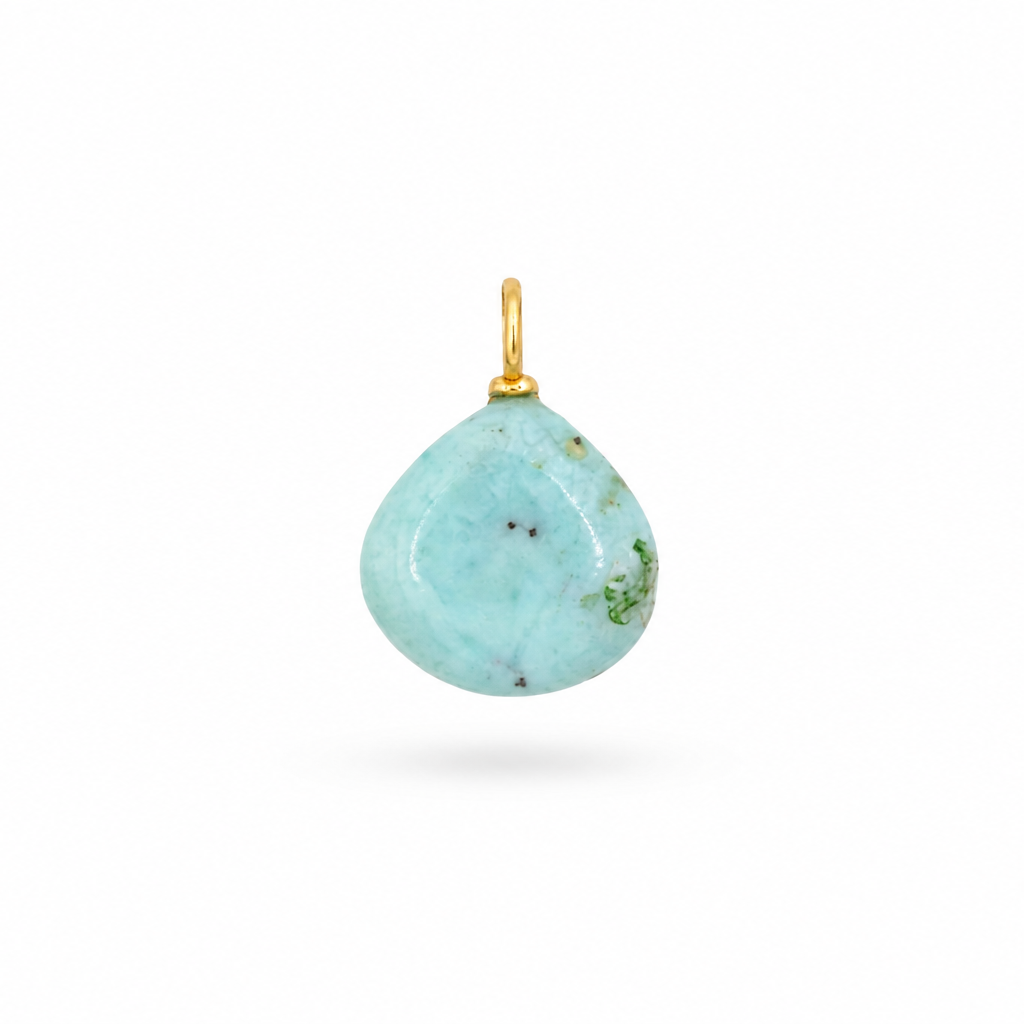 Dije de Larimar con Incrustado de Peridoto