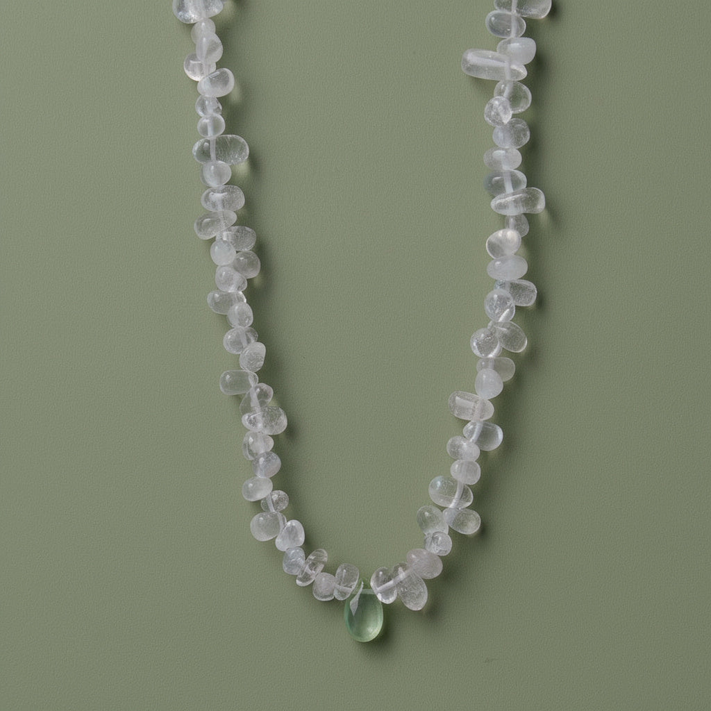 Collar Choker de Piedra Natural Cuarzo Cristal y Prehnita