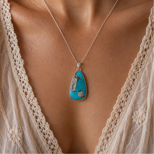 Collar Turquesa con Pirita