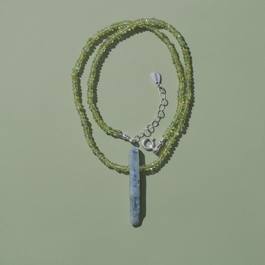 Choker de Piedra Natural Peridoto y Kianita
