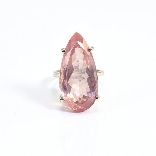 Anillo de Cuarzo Rosa Facetado