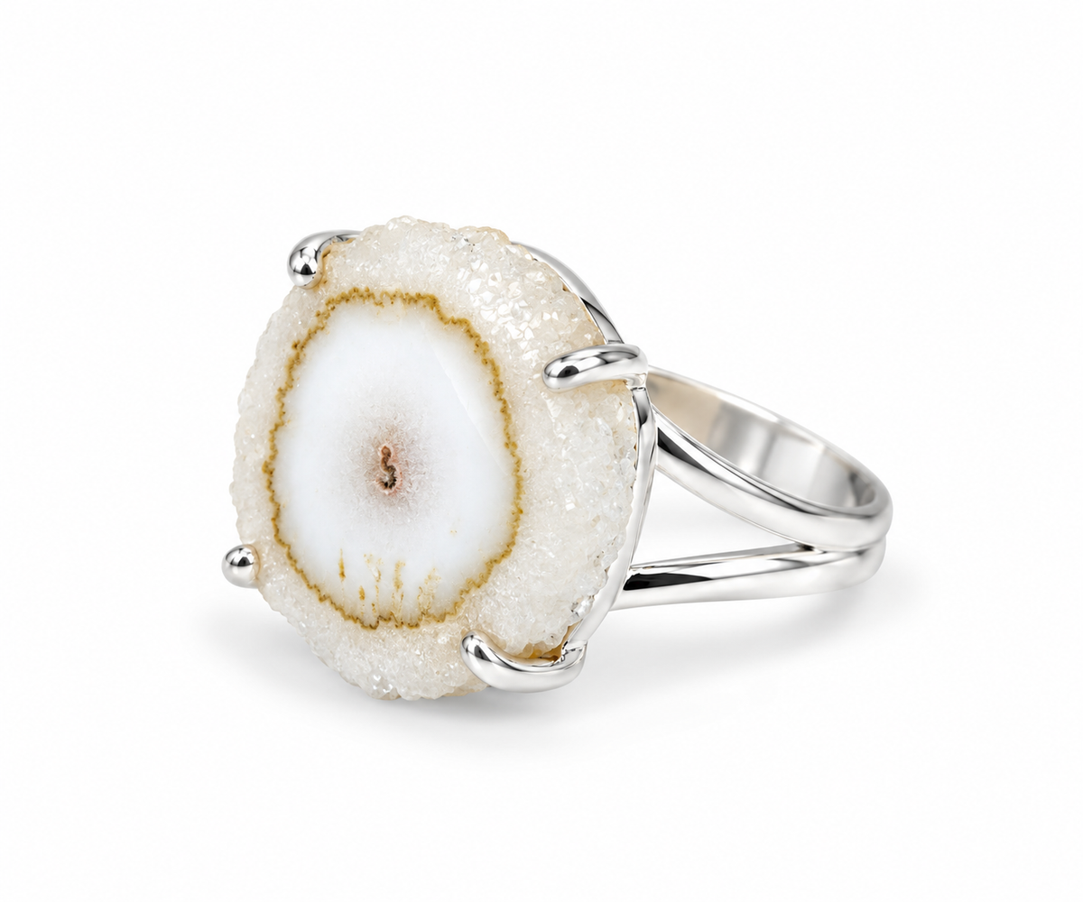 Anillo Estalactita de Cuarzo Blanco
