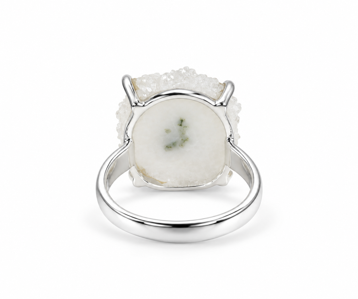 Anillo Estalactita de Cuarzo Blanco
