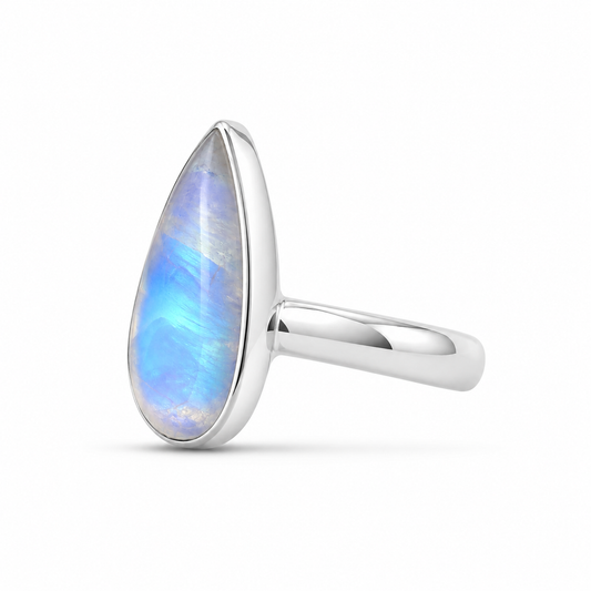 Anillo de Piedraluna en Plata 925