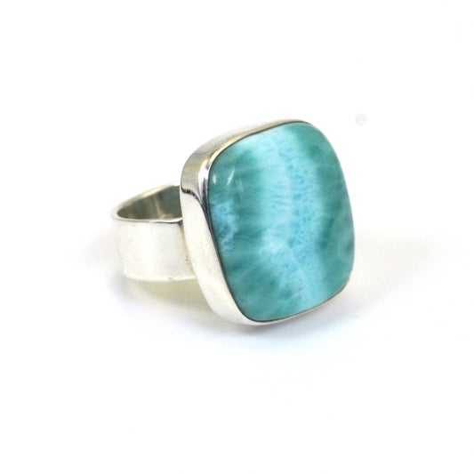 Anillo de Larimar