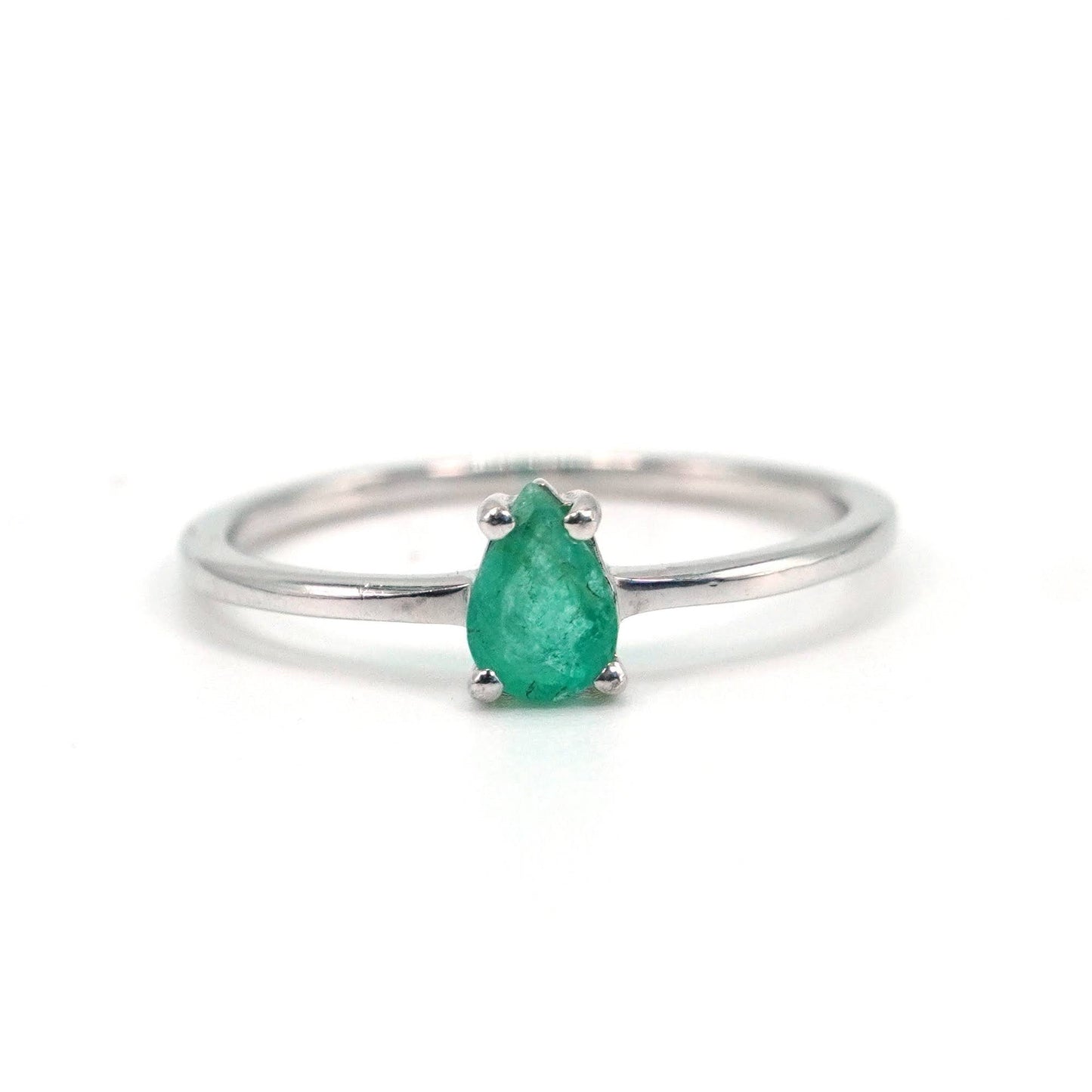 Anillo Esmeralda Facetada Gota