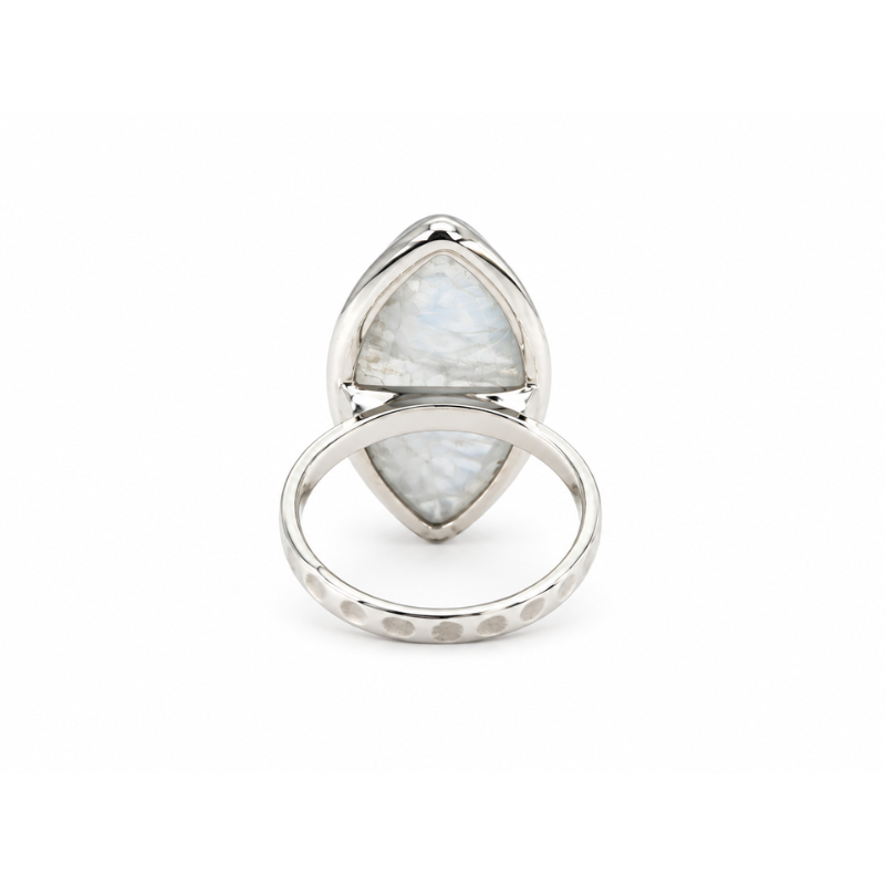 Anillo de Piedraluna