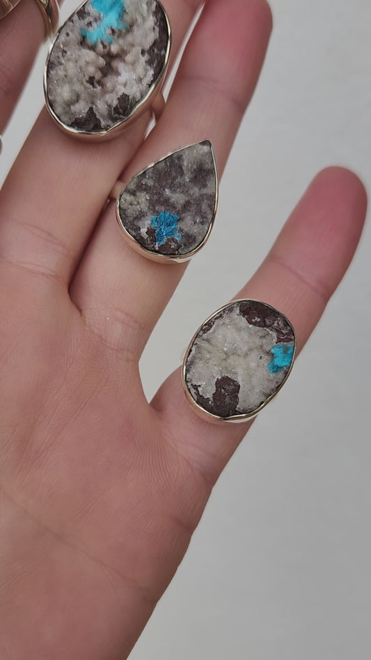 Anillo de Cavansita