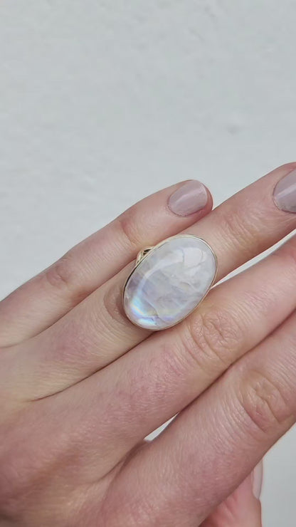 Anillo de Piedraluna Oval