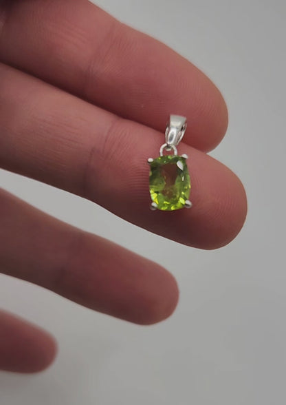 Collar de Peridoto Facetado