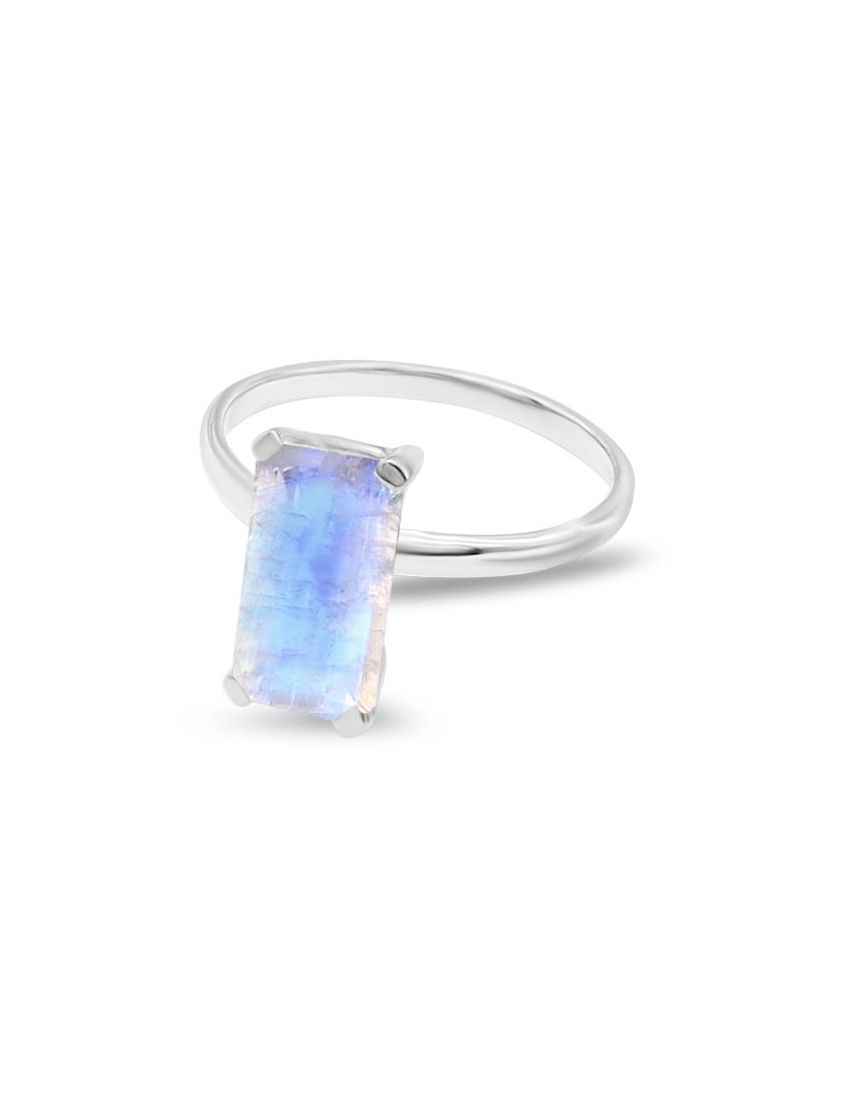 Anillo Piedraluna Facetada